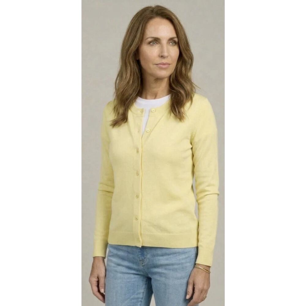 Magna Ready Adaptive Magnetic Front Knit Cardigan Sweater Size Small Yellow
